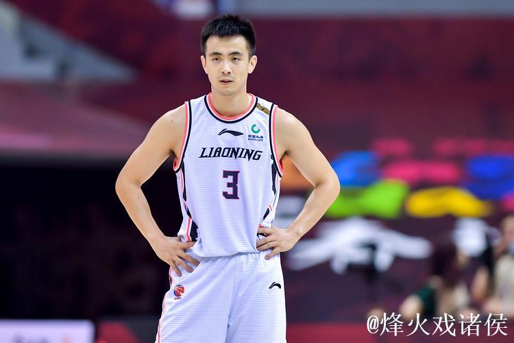 辽宁男篮官方:赵继伟确诊为左腿后侧肌肉拉伤 辽宁男篮官方:赵继伟确诊为左腿后侧肌肉拉伤