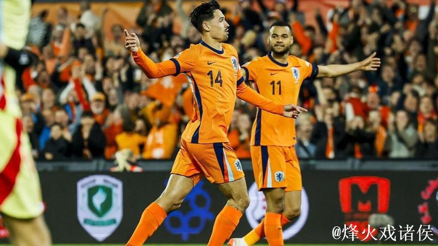 哈托染红梅里诺绝平,西班牙2-2荷兰五连胜被终结 哈托染红梅里诺绝平,西班牙2-2荷兰五连胜被终结