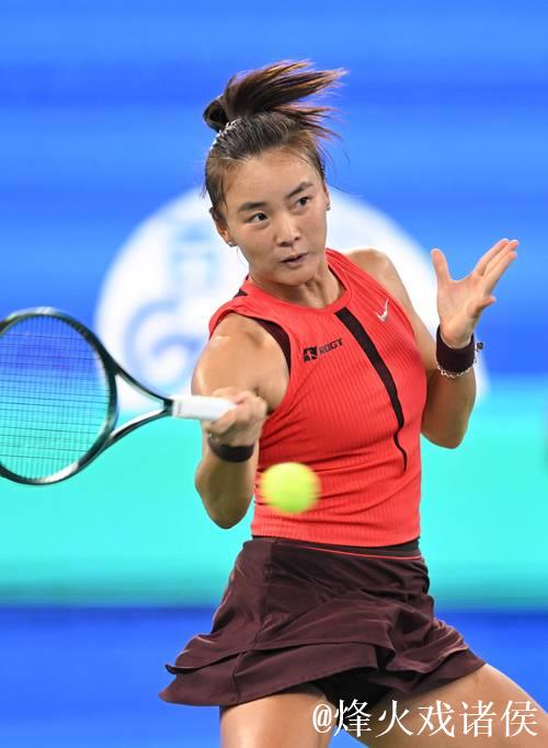 袁悦不敌保利尼 止步武网女单32强